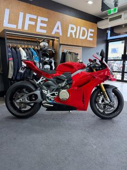Ducati Panigale V4 S