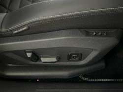 2025 Peugeot 3008 GT Premium Hybrid