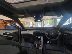 2025 Peugeot 3008 GT Premium Hybrid