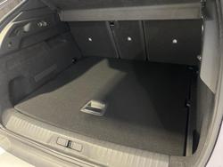 2025 Peugeot 3008 GT Premium Hybrid