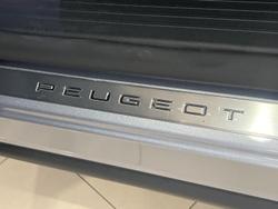 2025 Peugeot 3008 GT Premium Hybrid