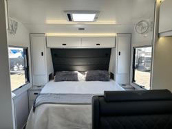 2026 JB Caravans Dirt Road Extreme 22' Large Ensuite