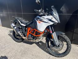 KTM 1090 Adventure R
