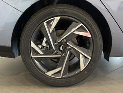 2025 Hyundai i30 Premium