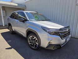 2025 Subaru Forester 2.5I Touring (awd)