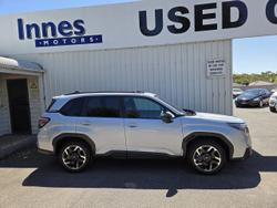 2025 Subaru Forester 2.5I Touring (awd)