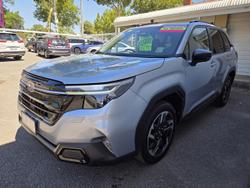 2025 Subaru Forester 2.5I Touring (awd)