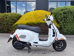 Vespa GTS 300 Super Sport