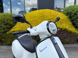 2023 VESPA GTS 300 SUPER SPORT