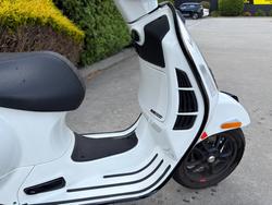 2023 VESPA GTS 300 SUPER SPORT
