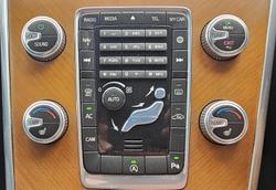 2015 Volvo XC60 D4 Luxury MY16 AWD Crystal White