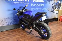 2023 Yamaha YZF-R3 Blue