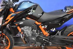 2023 Ktm 890 DUKE R Orange
