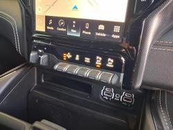 2023 RAM 1500 Limited RamBox DT MY23 4X4 Dual Range Billet Silver