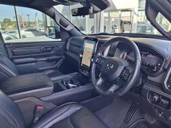 2023 RAM 1500 Limited RamBox DT MY23 4X4 Dual Range Billet Silver