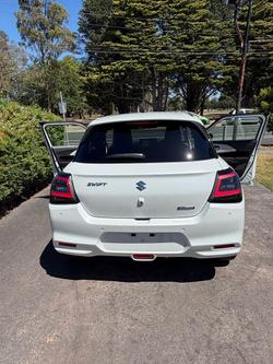 2026 Suzuki Swift Hybrid Plus UZ Pure White