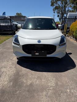 2026 Suzuki Swift Hybrid Plus UZ Pure White