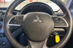 2017 Mitsubishi Triton GLX