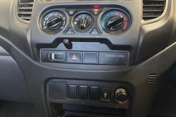 2017 Mitsubishi Triton GLX