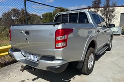 2017 Mitsubishi Triton GLX