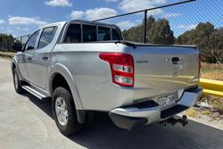 2017 Mitsubishi Triton GLX