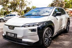 2025 Subaru Solterra AWD Touring