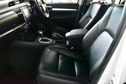 2018 Toyota Hilux SR5