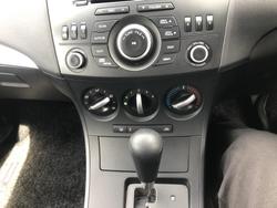 2013 Mazda 3 Neo