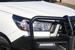 2023 Toyota Hilux SR