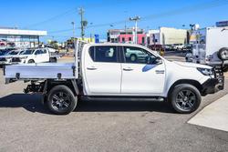 2023 Toyota Hilux SR