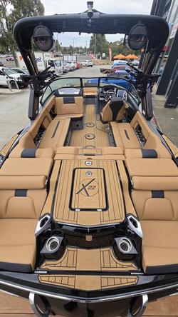 2023 MasterCraft X22