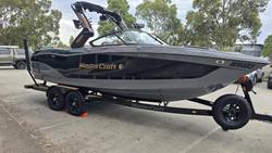2023 MasterCraft X22