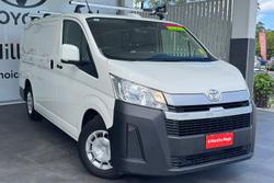 2022 Toyota Hiace