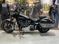2018 HARLEY-DAVIDSON FLSB SOFTAIL SPORT GLIDE