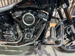 2018 HARLEY-DAVIDSON FLSB SOFTAIL SPORT GLIDE