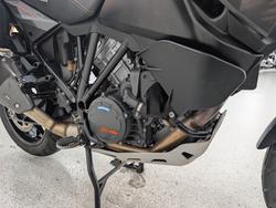 2017 Ktm 1290 SUPER ADVENTURE Black