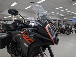 2017 Ktm 1290 SUPER ADVENTURE Black