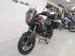 2017 Ktm 1290 SUPER ADVENTURE Black