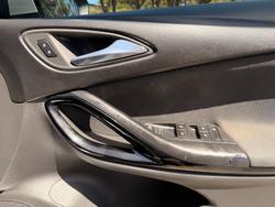 2017 Holden Astra RS