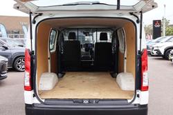 2022 Toyota Hiace