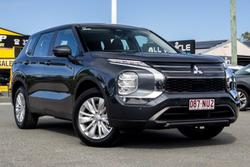 2025 Mitsubishi Outlander ES