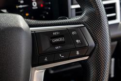 2025 Mitsubishi Outlander ES