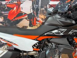 2024 Ktm 890 SM-T ORANGE