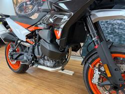 2024 Ktm 890 SM-T ORANGE