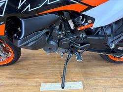 2024 Ktm 890 SM-T ORANGE