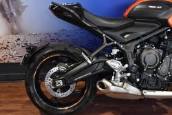 2022 TRIUMPH TRIDENT 660 Orange
