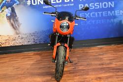 2022 TRIUMPH TRIDENT 660 Orange