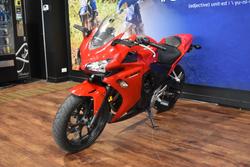 2013 Honda CBR500R Red