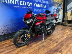 2025 TRIUMPH STREET TRIPLE RS Red