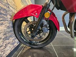 2012 Suzuki INAZUMA 250 (GW250) RED